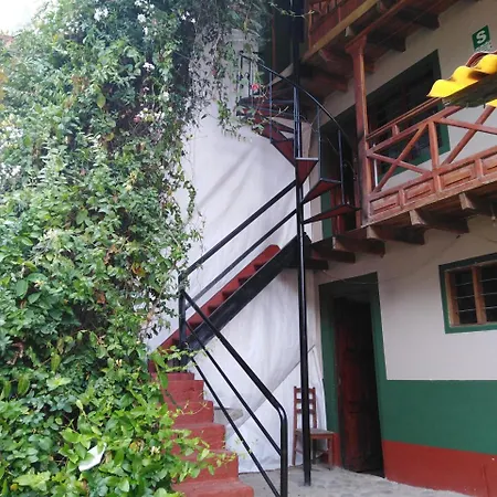 Hospedaje Tejar